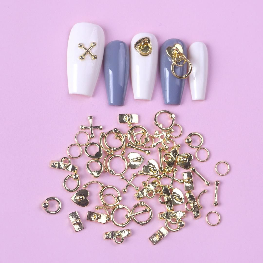 Özel Metal Tırnak Süs No:3